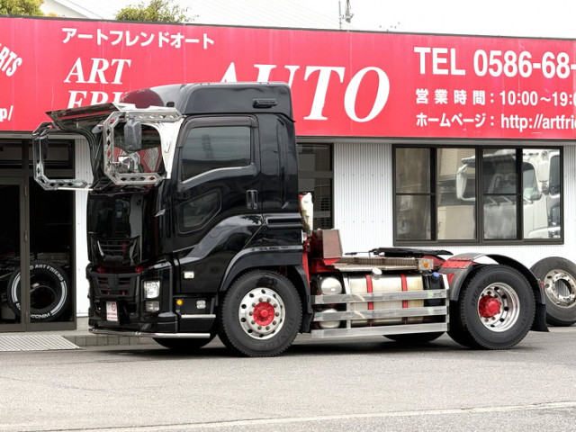 ギガ トラクター・トレーラー