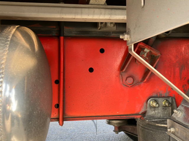 いすゞ ギガ 2PG-CYJ77C(8x4)の写真17