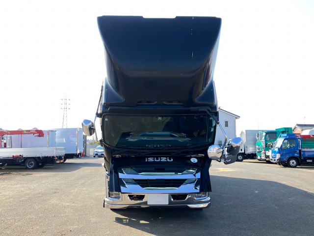 いすゞ ギガ 2PG-CYJ77C(8x4)の写真26