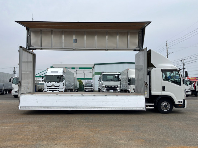 いすゞ フォワード 2RG-FRR90T2(2WD)の写真6