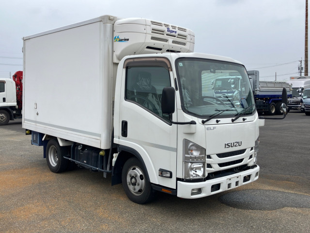 いすゞ エルフ TPG-NLR85AN(2WD)の写真2