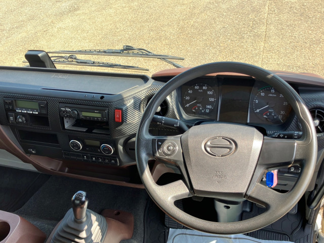 日野 レンジャー 2KG-FC2ABG(2WD)の写真21