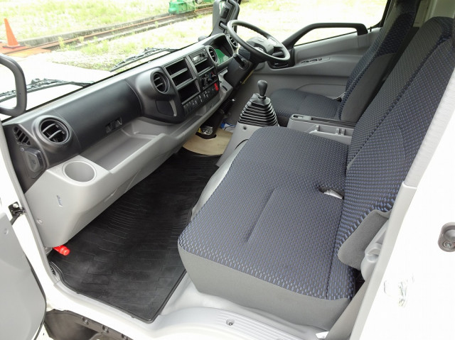 日野 デュトロ 2WG-XZU721M(2WD)の写真38