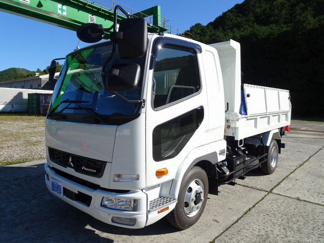 三菱 ファイター 2KG-FK62F 2WD