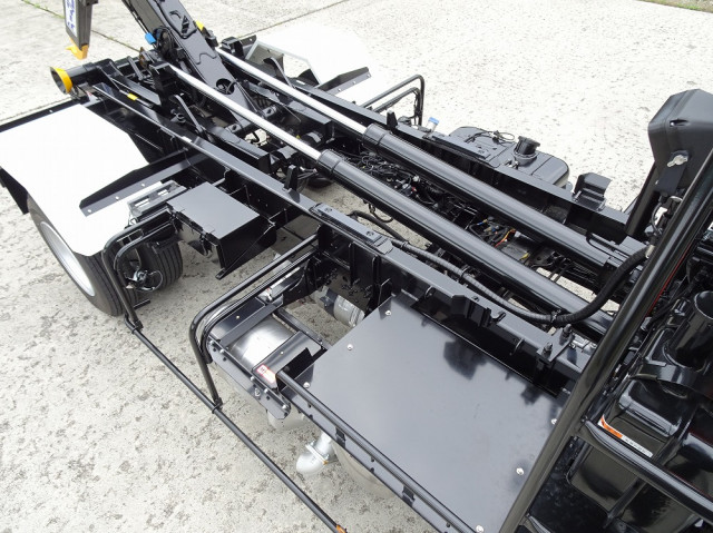 三菱 ファイター 2KG-FK62F(2WD)の写真11