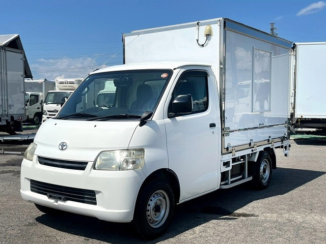 トヨタ タウンエーストラック DBF-S402U 未入力/関係無