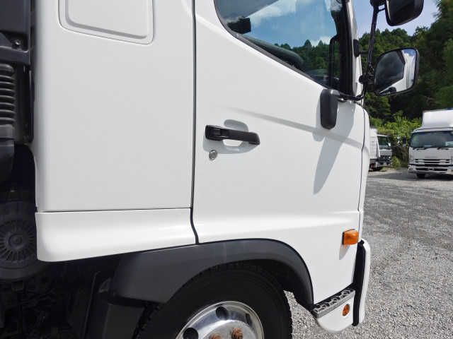 日野 レンジャー 2PG-FE2ABG(2WD)の写真7