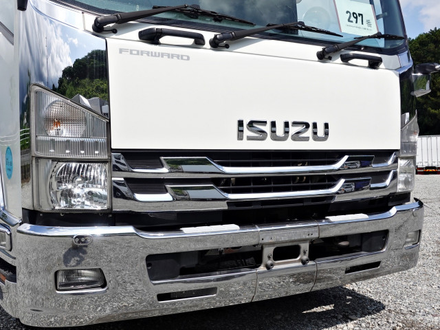 いすゞ フォワード TKG-FRR90T2(2WD)の写真5