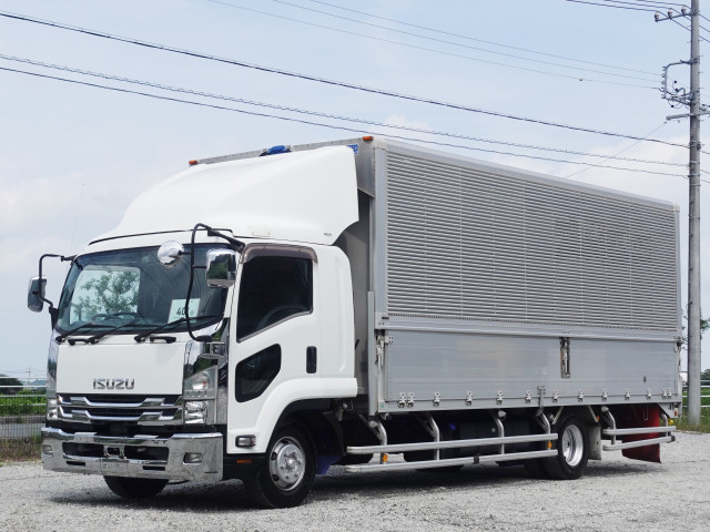 いすゞ フォワード 2RG-FRR90T2(2WD)の写真4