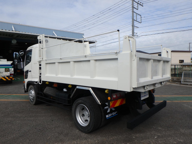 日野 レンジャー LKG-FE7JEAA(2WD)の写真2