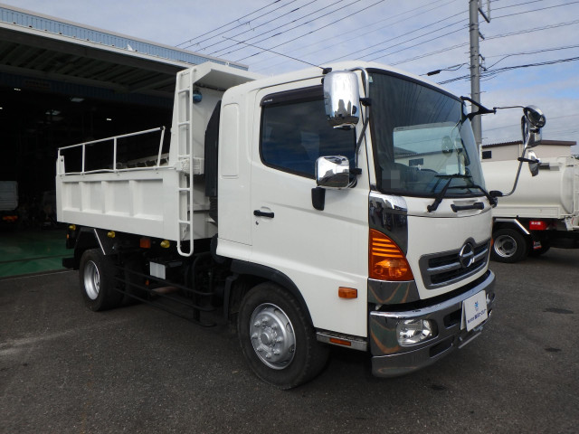 日野 レンジャー LKG-FE7JEAA(2WD)の写真3