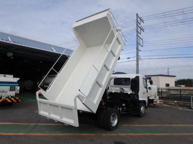 日野 レンジャー LKG-FE7JEAA(2WD)の写真5