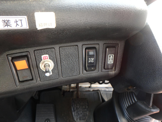 日野 レンジャー LKG-FE7JEAA(2WD)の写真24