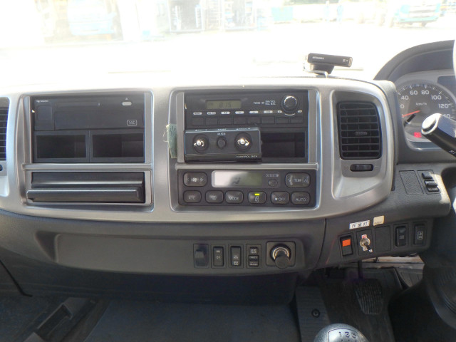 日野 レンジャー LKG-FE7JEAA(2WD)の写真25
