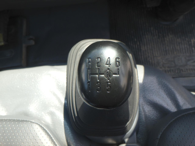 いすゞ エルフ TPG-NKR85AN(2WD)の写真23