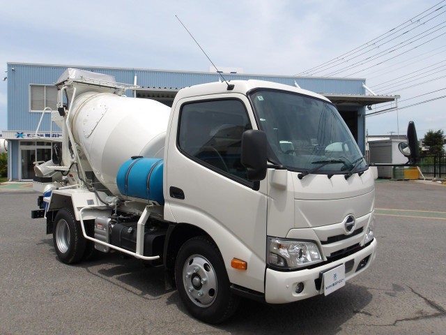 日野 デュトロ 2DG-XZU600E(2WD)の写真3