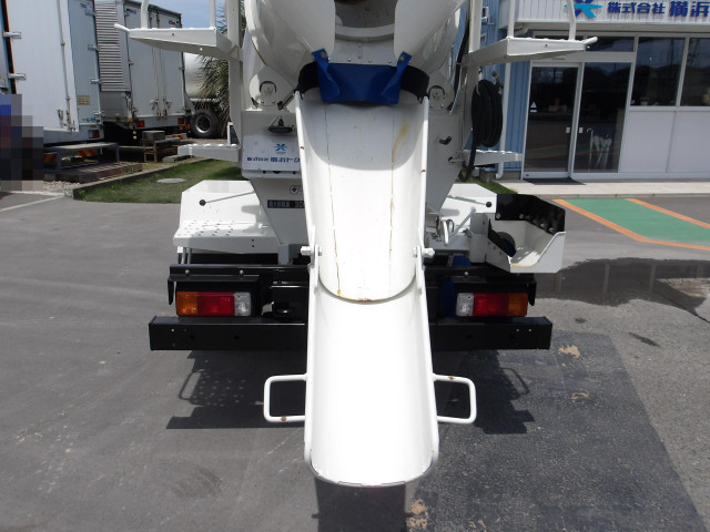 日野 デュトロ 2DG-XZU600E(2WD)の写真11