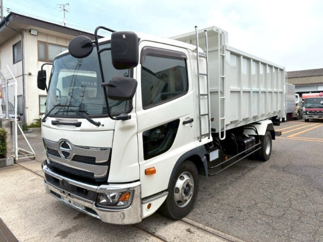 日野 レンジャー 2KG-FD2ABAの写真2