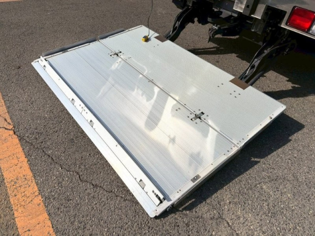 日野 レンジャー 2KG-FD2ABAの写真6