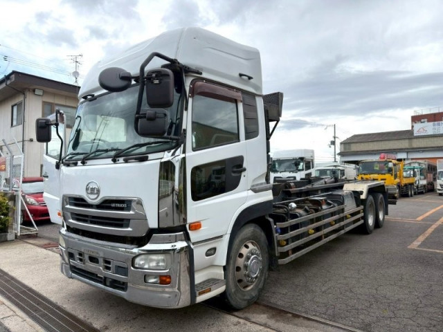 ＵＤ クオン QKG-CW5ZL 6x4