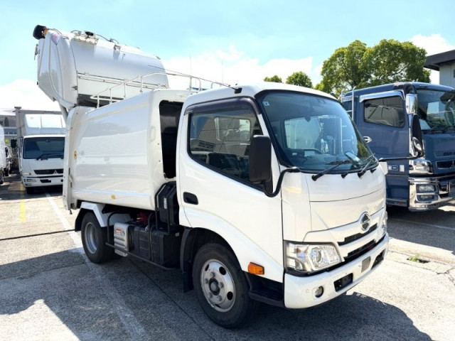 日野 デュトロ 2RG-XZU605X(2WD)の写真6