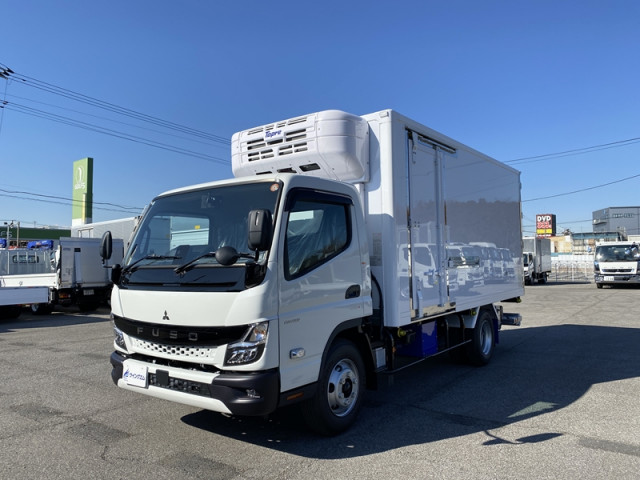 2トントラック冷蔵冷凍車 冷凍車・保冷車 | ラインアップ | ヒノノニトン | 日野デュトロ（小型