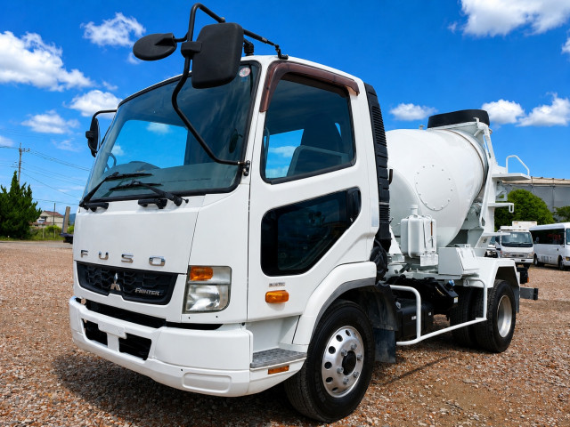 三菱 ファイター TKG-FK71F 2WD