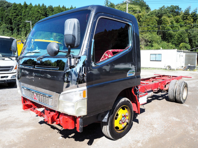 三菱 キャンター KK-FE82CE 2WD
