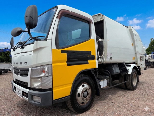 三菱 キャンター TKG-FEA50 2WD