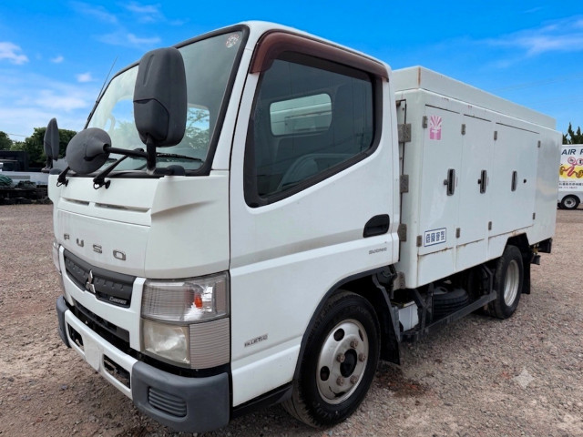 三菱 キャンター TKG-FEA50 2WD