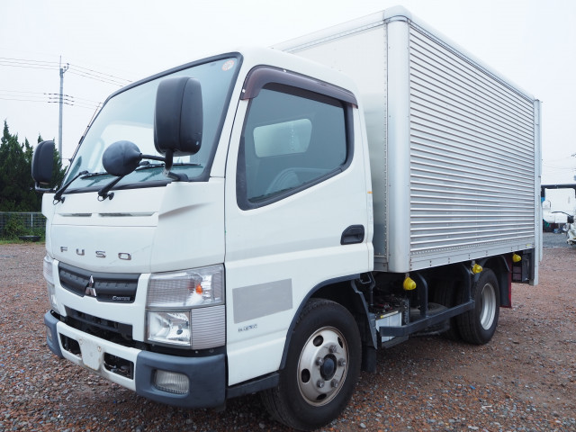 三菱 キャンター TKG-FEA50 2WD