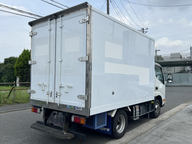 日野 デュトロ 2RG-XZC605M(2WD)の写真3