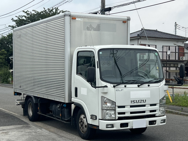 いすゞ エルフ SDG-NMR85AN(2WD)の写真2