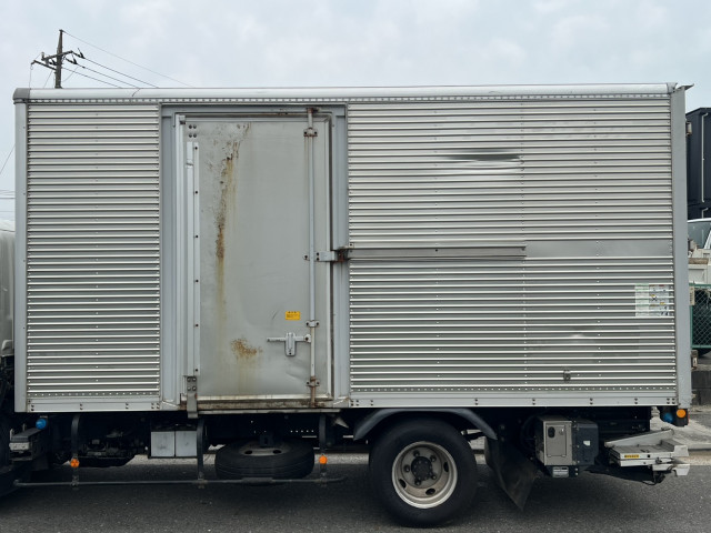 いすゞ エルフ SDG-NMR85AN(2WD)の写真7