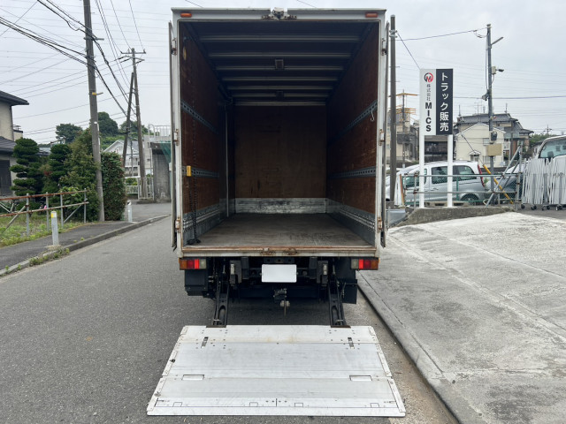 いすゞ エルフ SDG-NMR85AN(2WD)の写真9