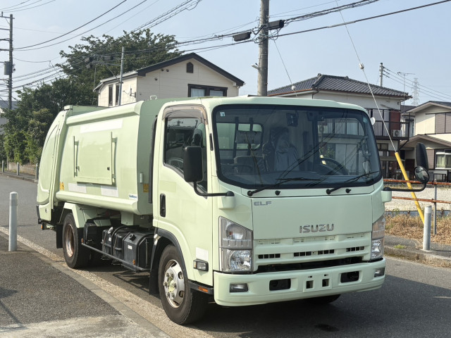 いすゞ エルフ SKG-NPR85YN(2WD)の写真2