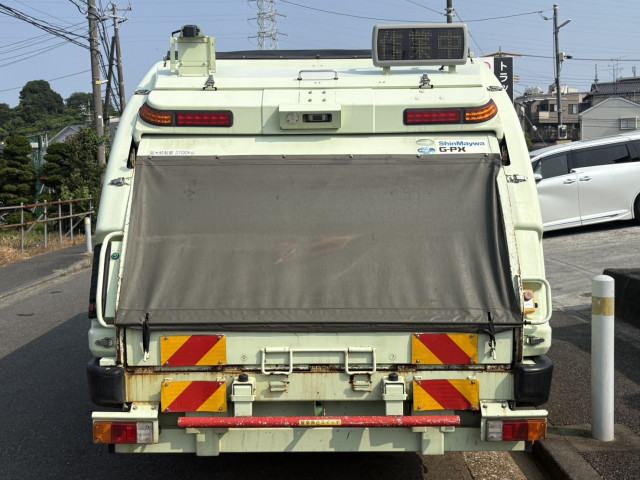 いすゞ エルフ SKG-NPR85YN(2WD)の写真8