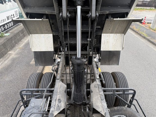 三菱 ファイター 2KG-FK62FZ(2WD)の写真15