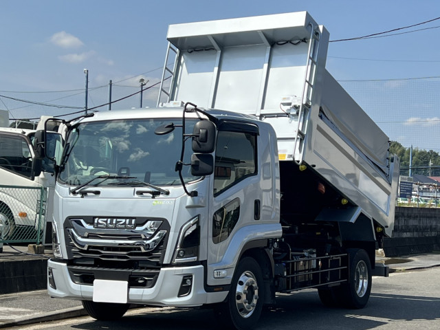 いすゞ フォワード 2RG-FTR90U4(2WD)の写真1
