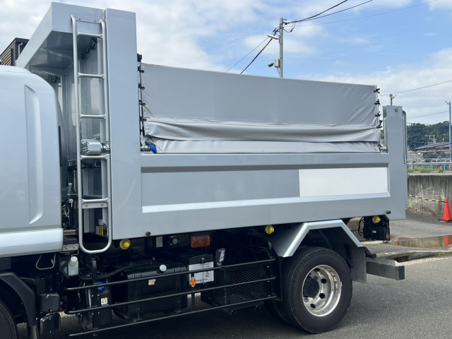 いすゞ フォワード 2RG-FTR90U4(2WD)の写真7