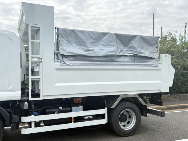 いすゞ フォワード 2RG-FTR90U4(2WD)の写真7
