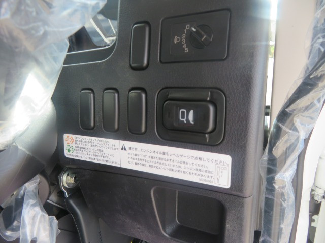 三菱 ファイター 2KG-FK72F(2WD)の写真46