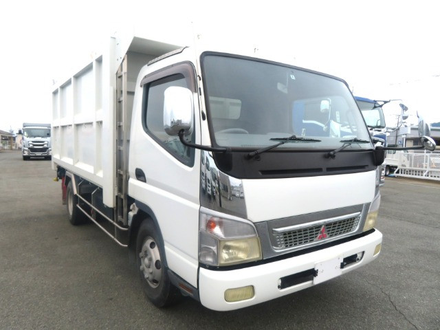 三菱 キャンター PA-FE83DEY(2WD)の写真4