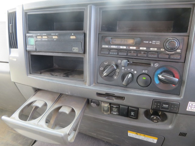 いすゞ フォワード PDG-FVZ34U2(6x4)の写真44