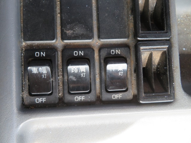 いすゞ フォワード PDG-FVZ34U2(6x4)の写真47