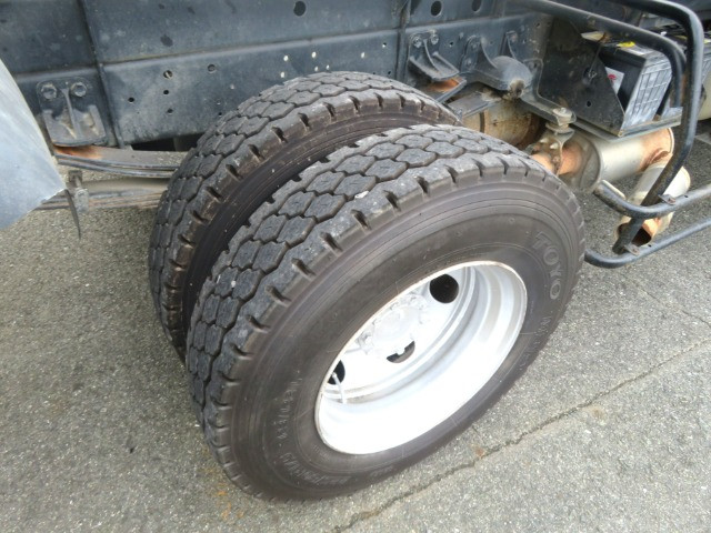 いすゞ フォワード TKG-FRR90S1(2WD)の写真19