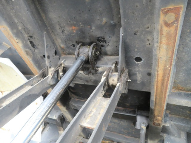 いすゞ フォワード TKG-FRR90S1(2WD)の写真24