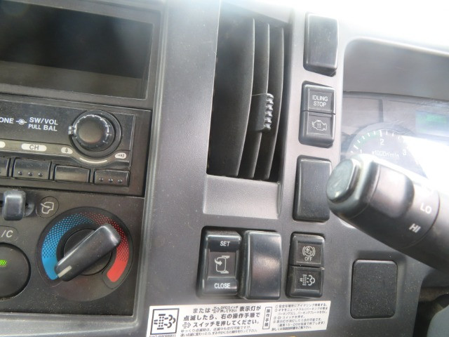 いすゞ フォワード TKG-FRR90S1(2WD)の写真40