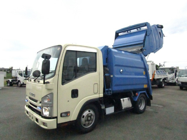 いすゞ エルフ TPG-NMR85AN(2WD)の写真22