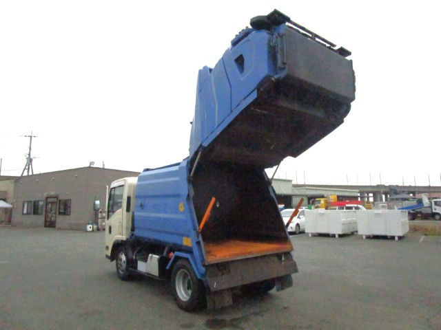 いすゞ エルフ TPG-NMR85AN(2WD)の写真25